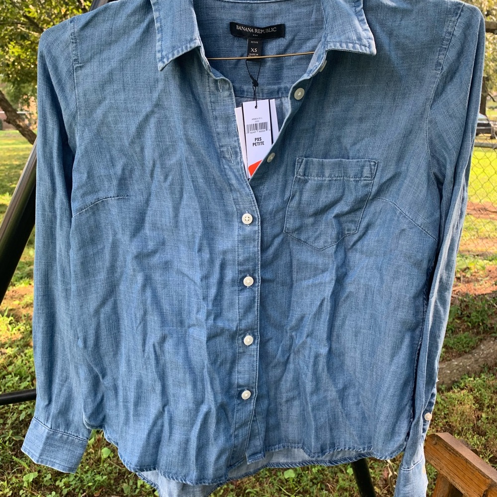CHAMBRAY TOP